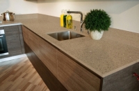 Kuchenna aranżacja z powierzchniami Starlight Mocca Fot.: Technistone