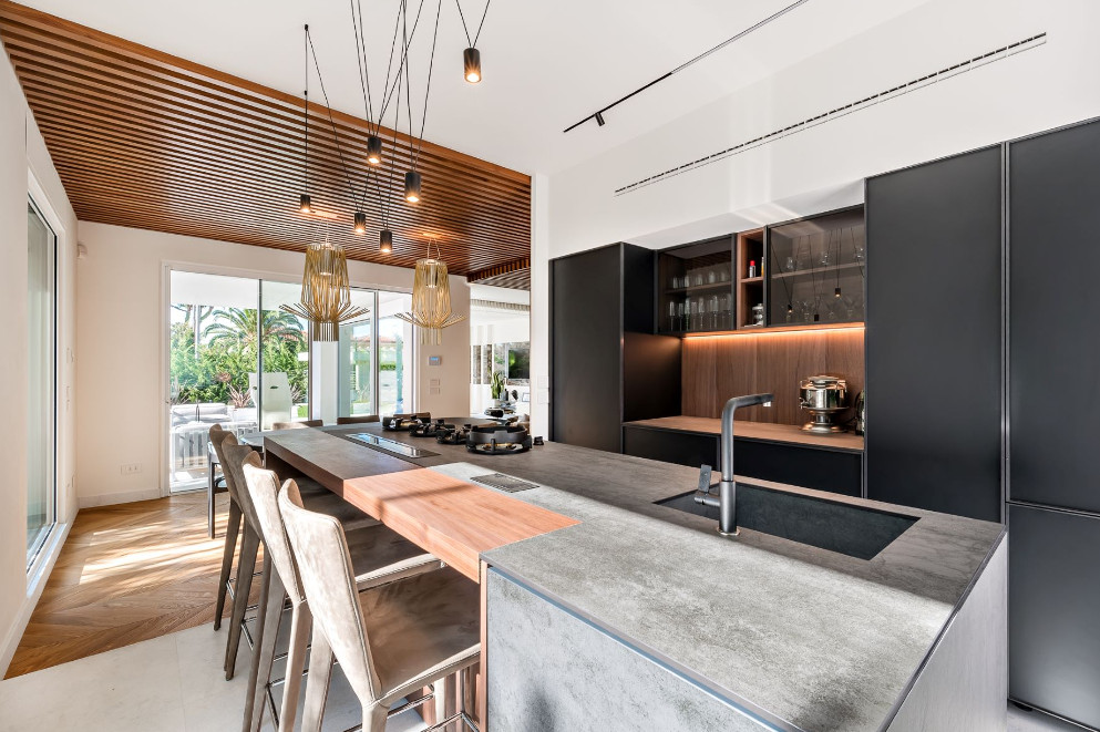 TRENDY: Spieki kwarcowe Laminam do kuchni i&nbsp;jadalni.